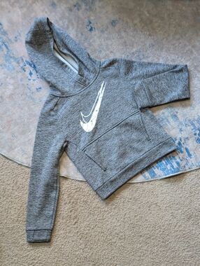 Nike Kids Gray Pullover Hoodie with White Swoosh Boys XS